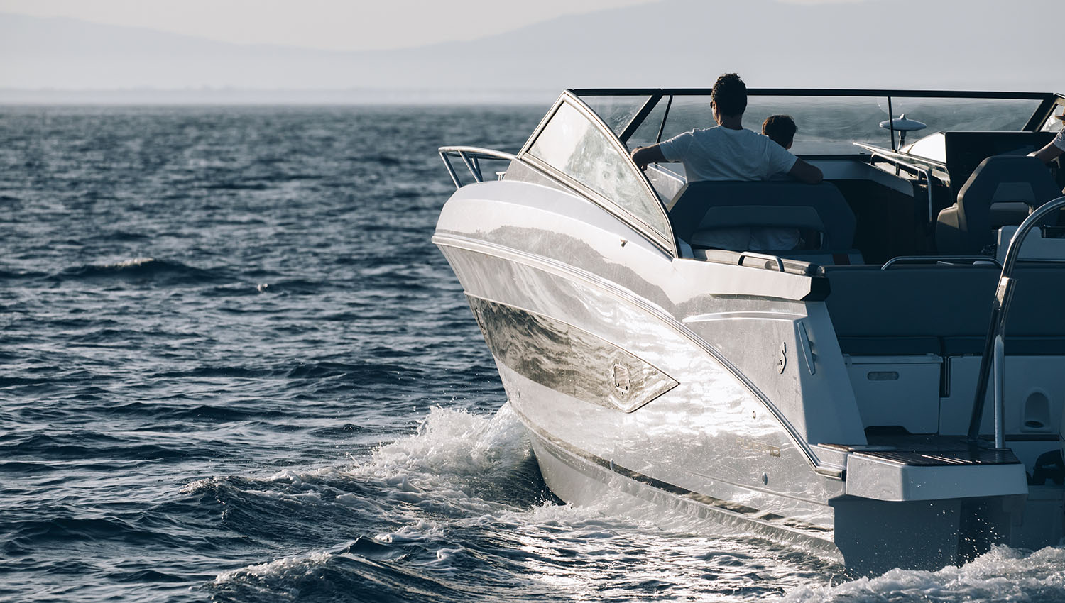 Shooting Flyer 10 by Beneteau
